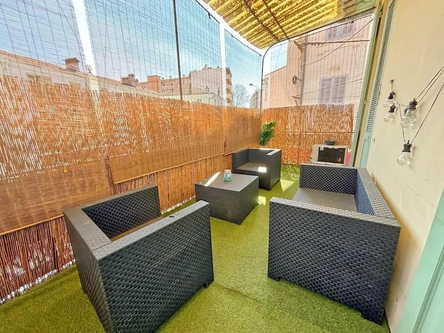Studio Cosy Centre Ville - Terrasse & Clim カーニュ・シュル・メール